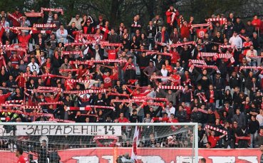 Нейков към феновете на ЦСКА: Има дълг от 2,5 млн. лева, но ще намерим изход