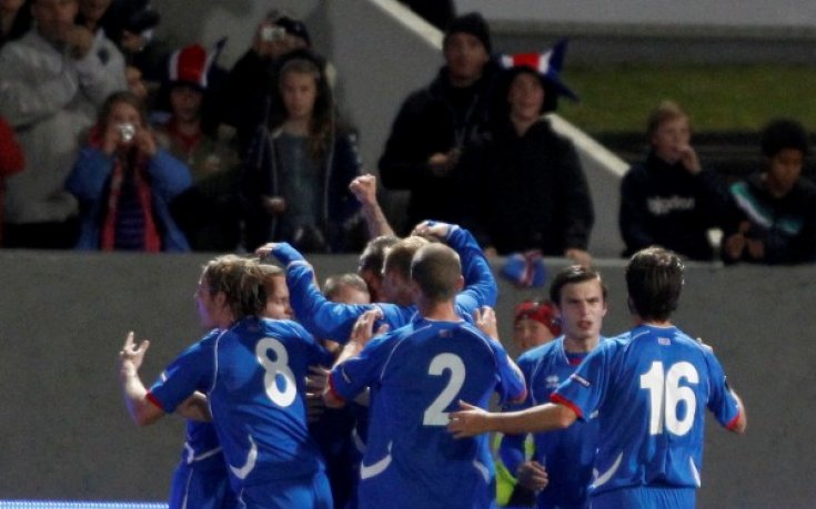 Байерн взима исландец