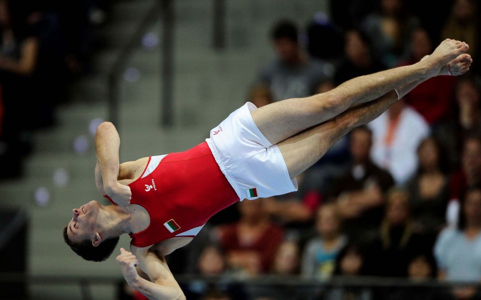 Еди Пенев с финал на световната купа по спортна гимнастика във Варна