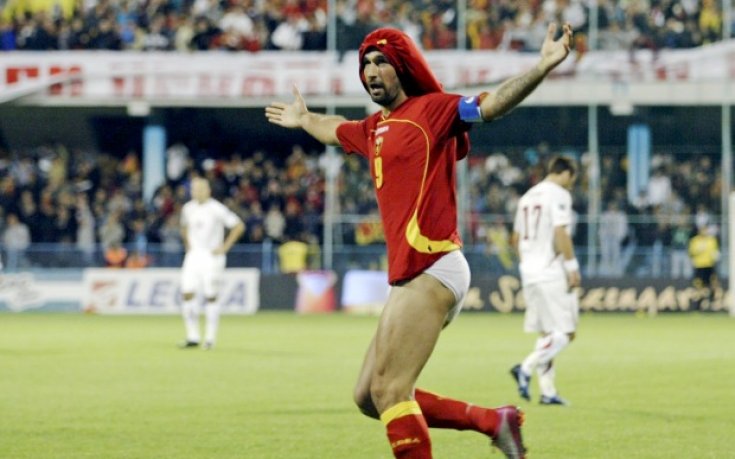 Вучинич и Адриано искат да напуснат Рома