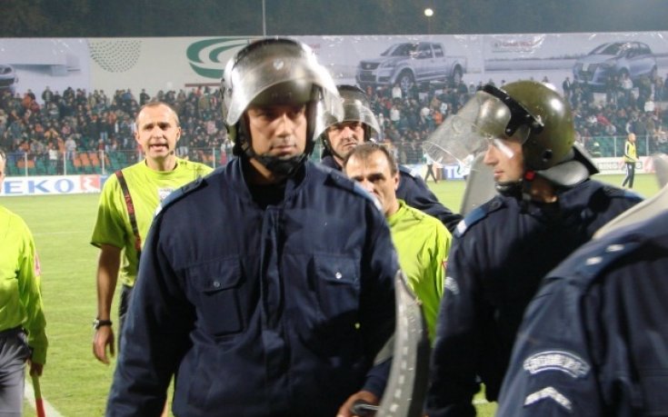 Официално: Левски поиска чужди съдии за всички дерби мачове