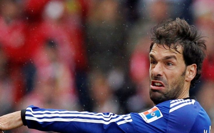 Ван Нистелрой и Петрич се контузиха