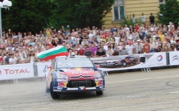 Льоб продължава да е лидер във Великобритания