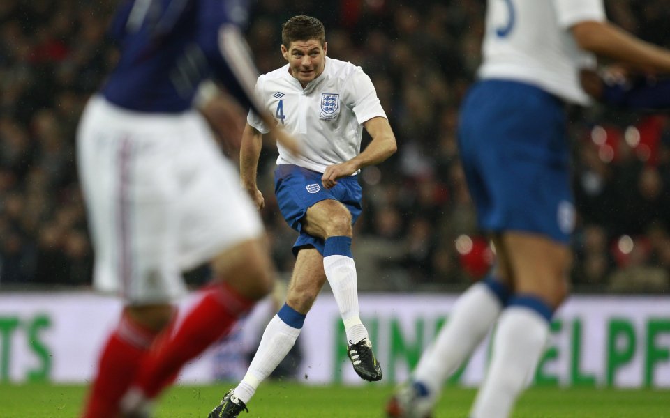 Мачът Англия – Аржентина бе отложен