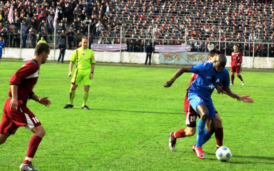 Левски продължава напред след 3:1 на „Св.Петър”, Гара се завърна с 2 гола