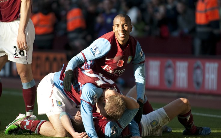 Стенли хвали младок на Вила