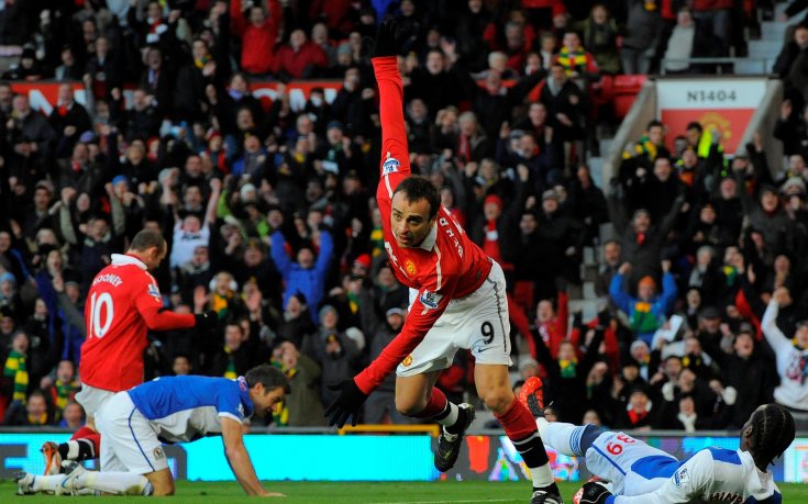 Бербатов повтори своя идол Алън Шиърър, влезе в историята