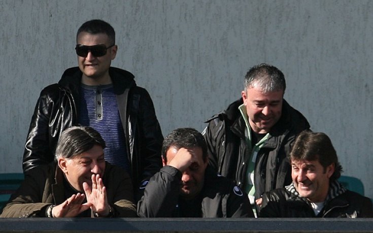 Емил Костадинов отрече за Георги Петков: Водим преговори със Славия за Мболи