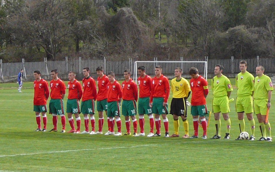 Юношите се натресоха на Русия, 17-годишните - на Швеция