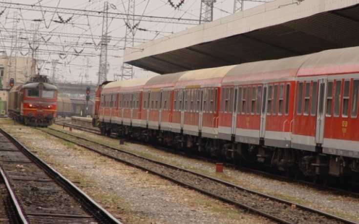 ЦСКА имитира Барса, хваща влака за Солун