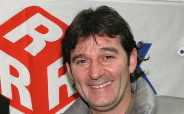 Костадинов: Надявам се да прекъснем победната серия на Порто