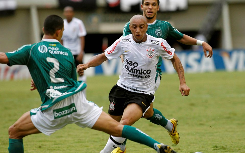 Роберто Карлос мечтае за треньорска кариера в Испания