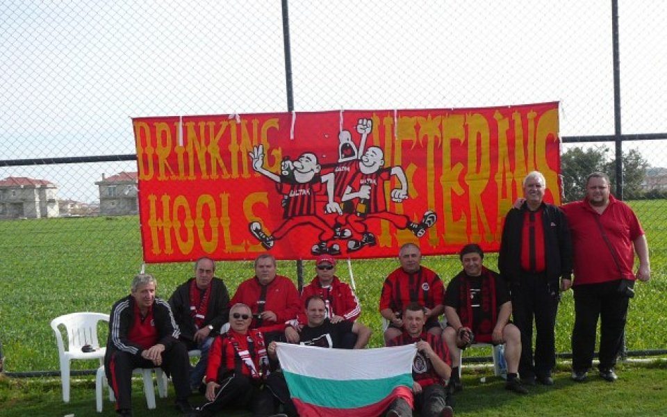 Феновете на Локо Сф изпревариха клуба за лагера в Анталия