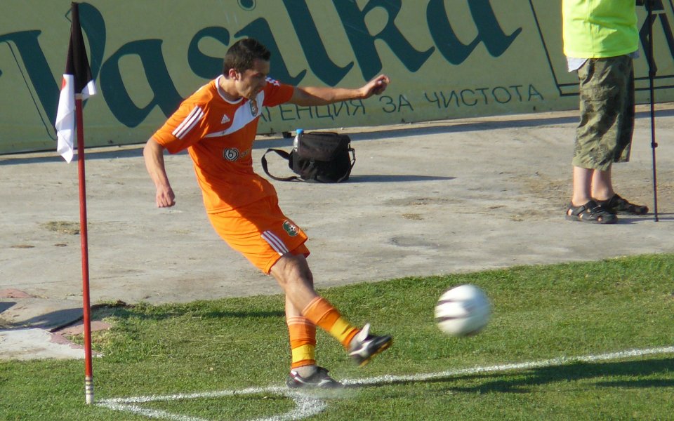 Осем от Литекс започнаха в София