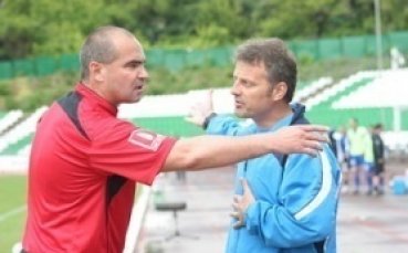 Треньорът на Академик София: Чакаме само чужденци