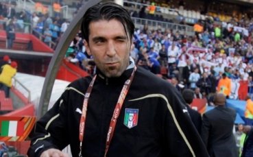 Буфон и Касано се завръщат в тима на Италия