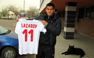 Пламен Крачунов национал, но засега с фланелката на Здравко Лазаров