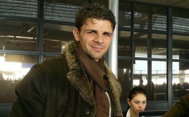 Вальо Илиев с цял мач за Стяуа