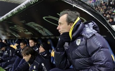 Валери Божинов остана без треньор