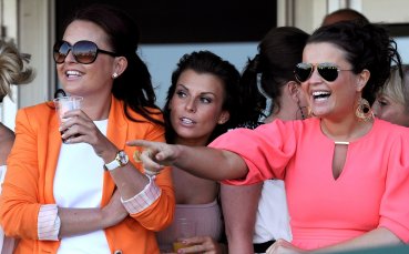 Упс! Проститутката на Рууни за малко да налети на Колийн