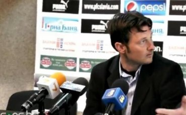 Треньорът на Академик: Няма никаква дузпа за Локомотив