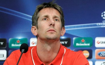 Ван дер Сар даде малка надежда на феновете на Юнайтед