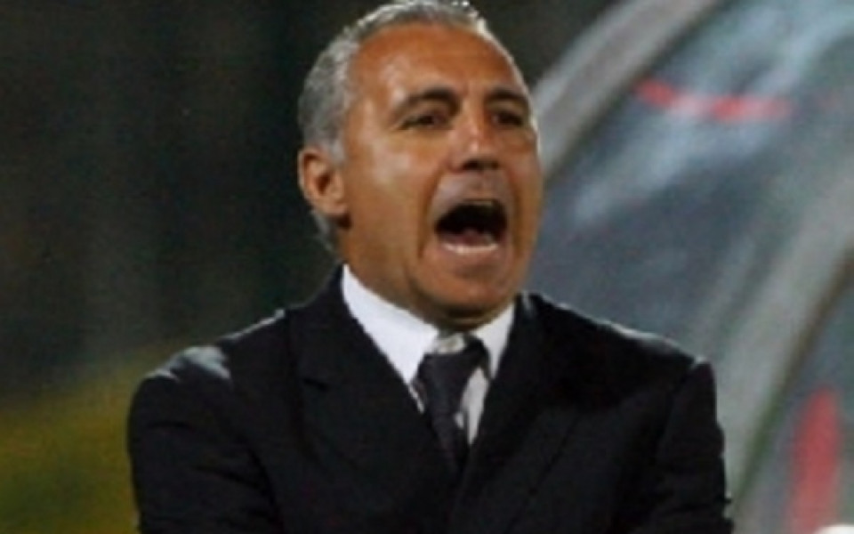 Виетнам избра Фалко Гьотц пред Стоичков