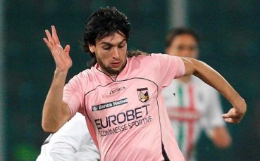 Президентът на Палермо: Пасторе ще играе в Барса през следващия сезон