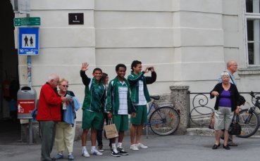 СНИМКИ: Половин ден почивка и шопинг за Лудогорец