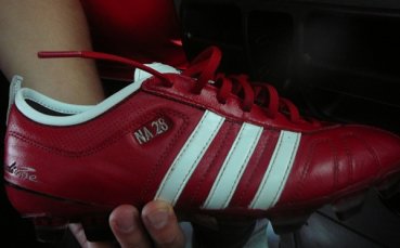 Защитник на Локо Сф вади яки бутонки за Шльонск