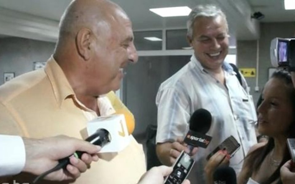 ВИДЕО: Шеги и закачки между Славия и Гонг: Говорим за пари, жени и футбол