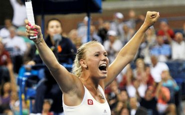 Возняцки надигра Кузнецова и e на четвъртфинал на US Open