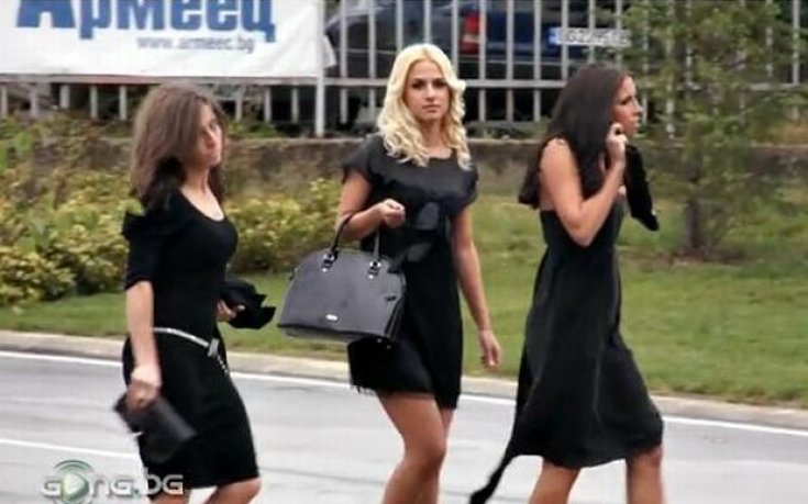 ВИДЕО: Първите гости за сватбата на Валери и Николета