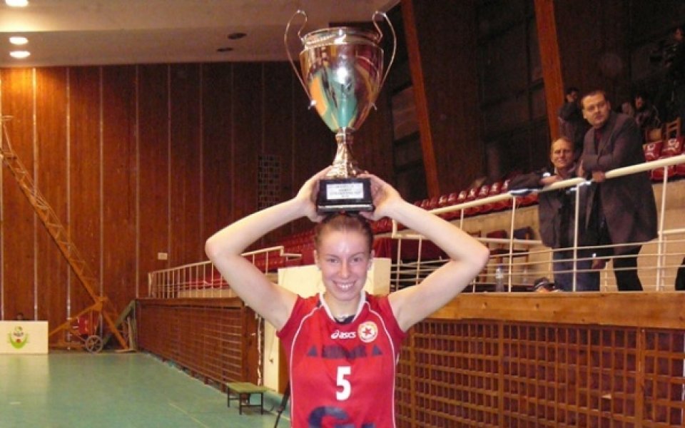 Волейнационалка с дебют и победа на Световното клубно първенство