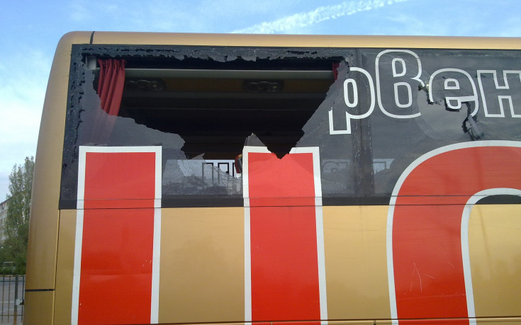 ВИДЕО и СНИМКИ: Потрошиха автобуса на ЦСКА