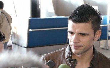 Екшън в дербито на Букурещ, Валентин Илиев и Стяуа стигнаха само до равенство