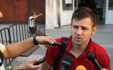 Клубове от Англия и Франция ще наблюдават Спас Делев