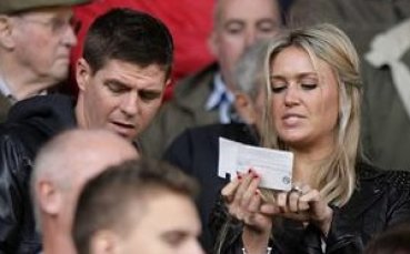 Трета щерка за татко Стиви Джи