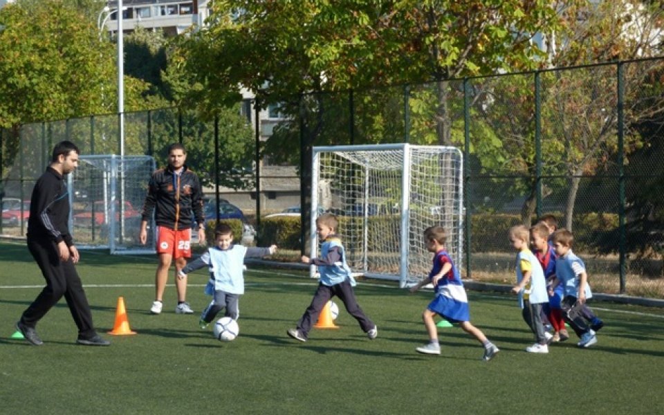 Шампионска лига за деца в Бургас по случай Никулден