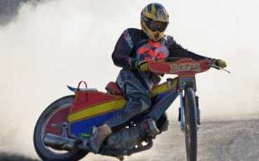 СНИМКИ: В Търговище закриха сезона по спидуей