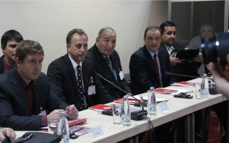 ВИДЕО и СНИМКИ: Обсъждането на проект “Балканска лига” започна
