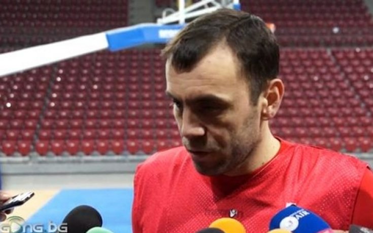 Стойков: Уважаваме противника, но с подкрепата на феновете можем да победим