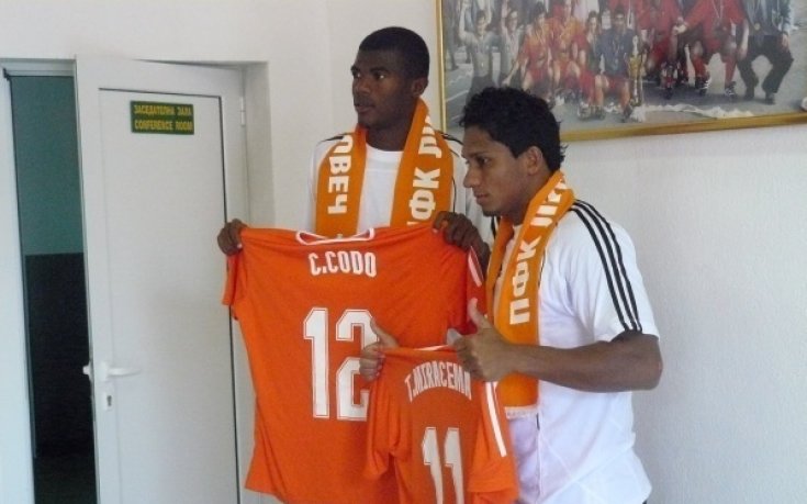 Литекс освобождава Кодо и Джерманович