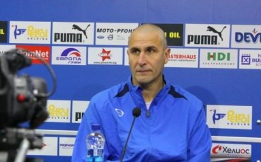 Херо: По-добре качествен играч, отколкото лагери в чужбина