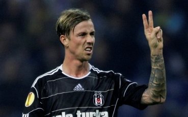 Шалке отрече за интерес към Гути