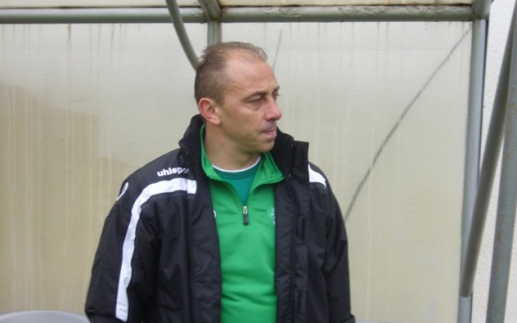 Берое предлага договори на двама юноши