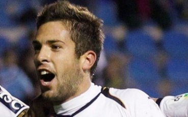 Барселона на път да вземе Алба