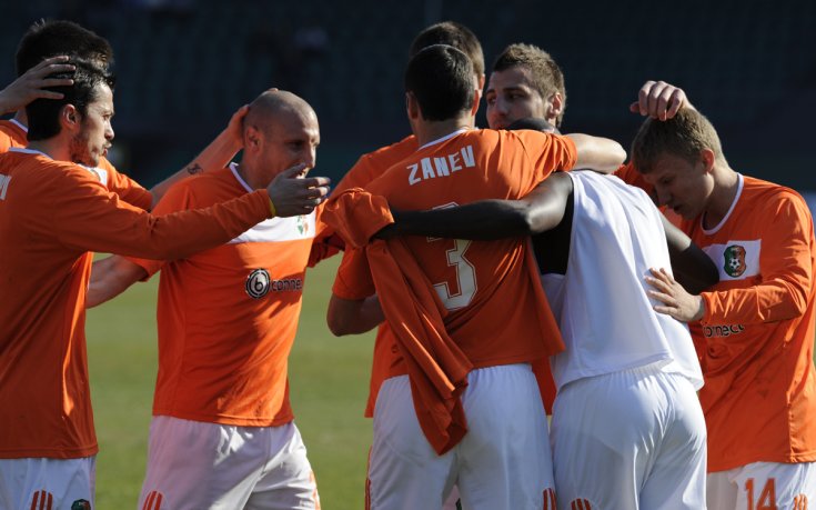 СНИМКИ: Литекс не пусна нищо на Славия, загуби си голмайстора