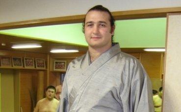 Калоян Махлянов загуби от Какурю на турнира в Осака