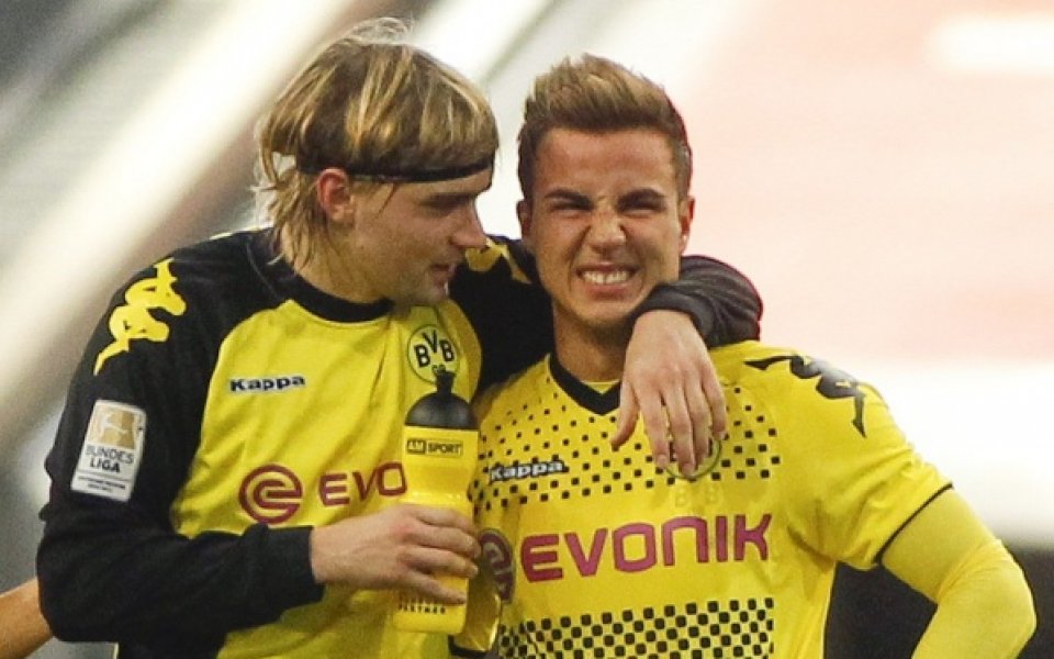 Гьотце подписа с Дортмунд до 2016 г.